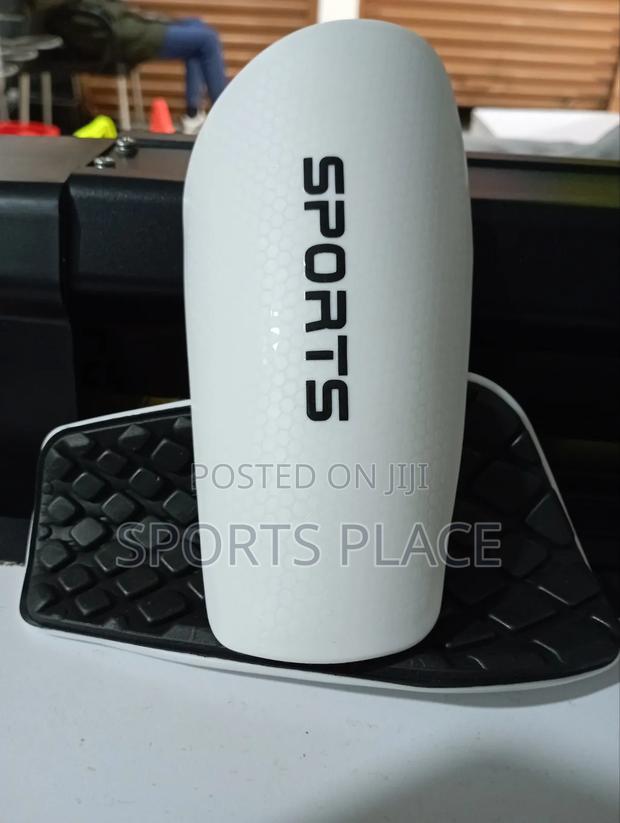 Pro Shin Guards/Pads Pair - thumbnail 4