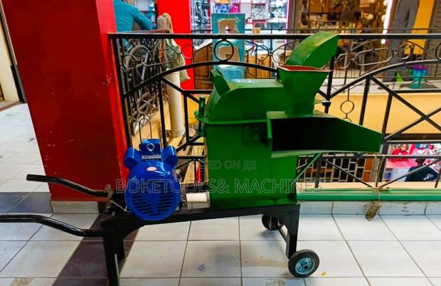 Feed Chopper Complete With Motor - thumbnail 2