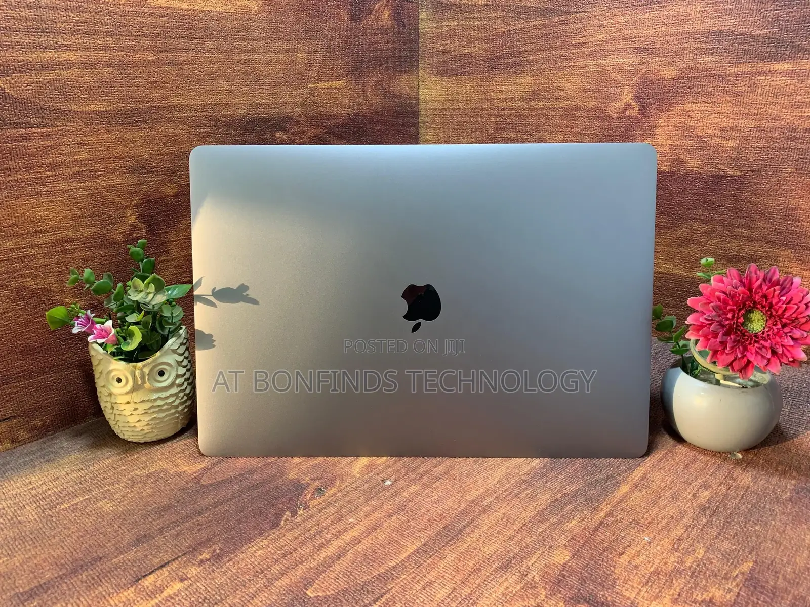 Laptop Apple MacBook Pro 2019 64GB Intel Core I9 SSD 1T
