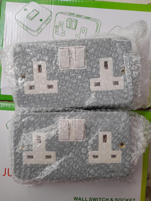 Twin Socket Metal Type