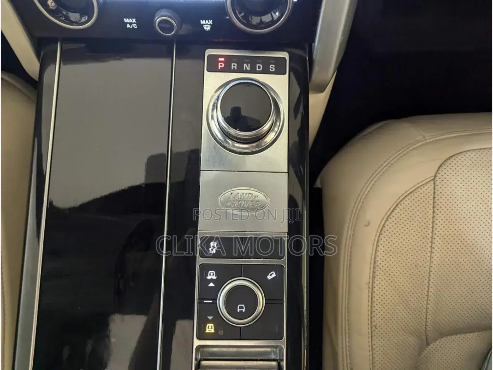 Land Rover Range Rover Vogue 2018 Matt Black