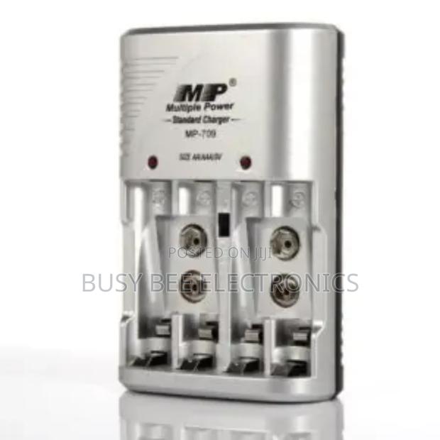 Battery Charger – For AA/AAA/9V - main view