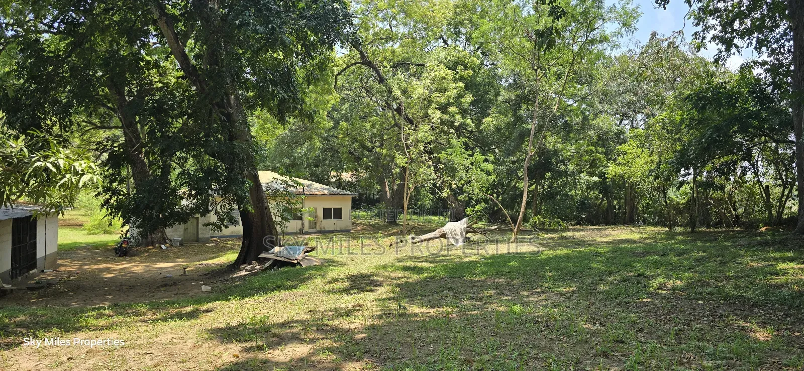 Prime 2.5-Acre Parcel of Land for Sale in Mtwapa