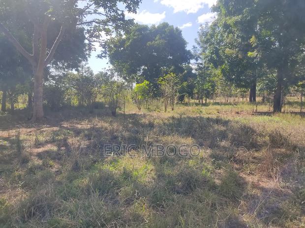 Prime Land 10acres,Muthatari,Embu - thumbnail 10