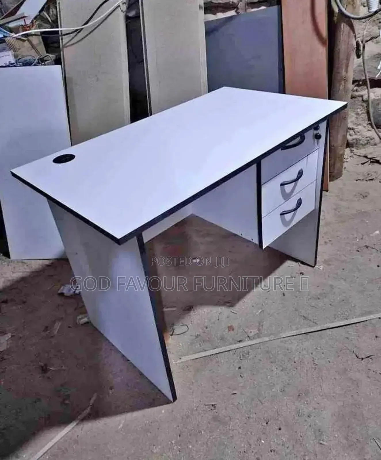 Home Office Desk 0.9m