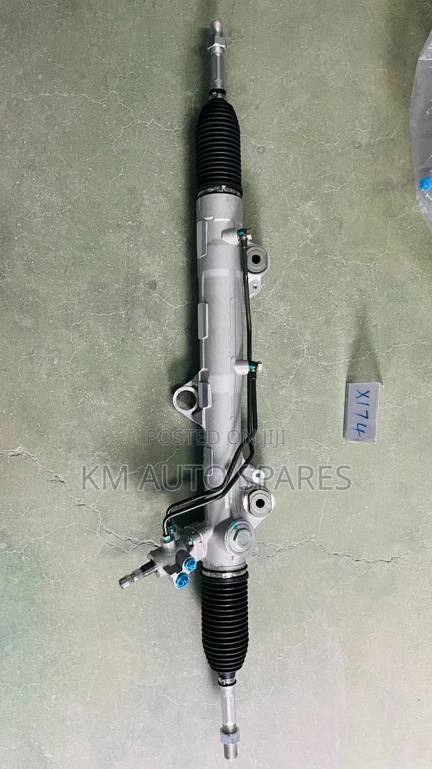 Toyota Land Cruiser 200 Series Steering Rack.