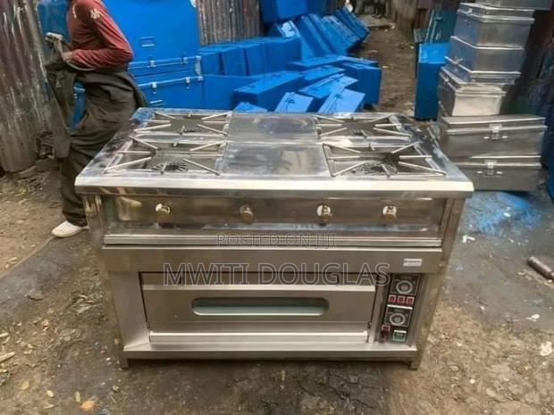 Single Deck Oven and Burners Combine Unit - main view