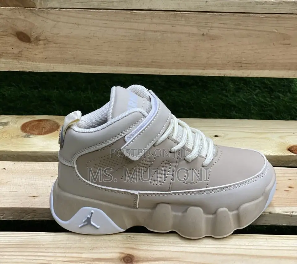*Kids Air Jordan 9 Retro* *Sizes: 31 32 33 34 35 36* *