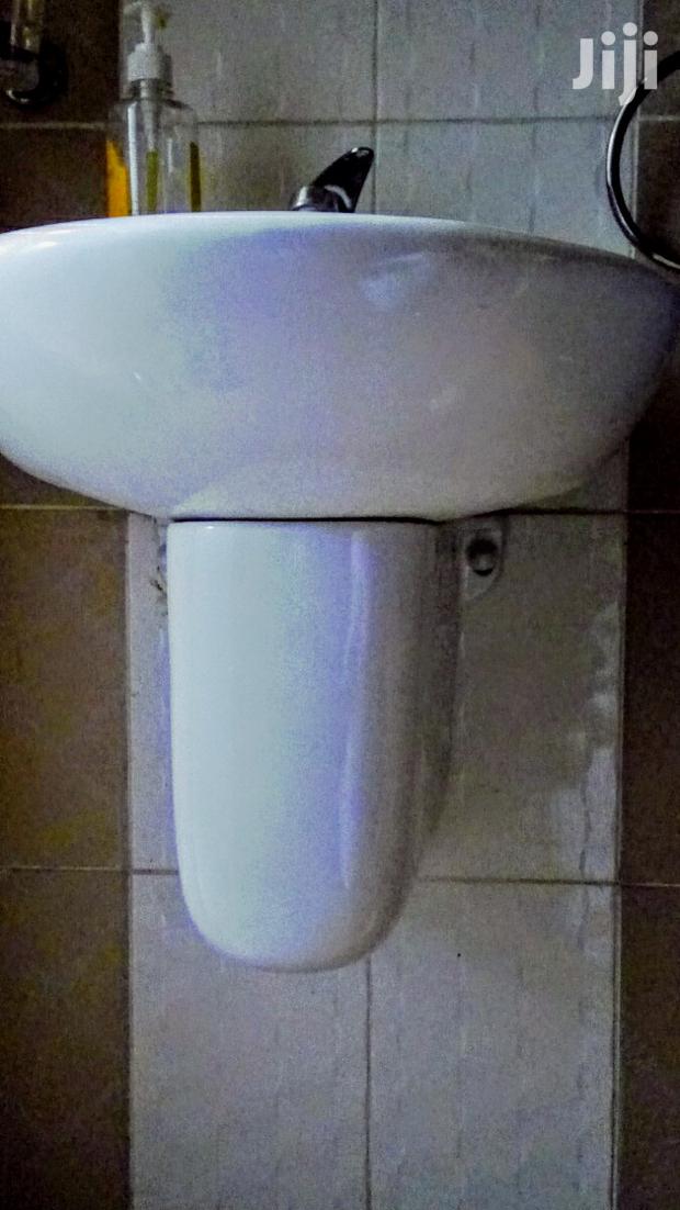 Semi Pedestal - thumbnail 2