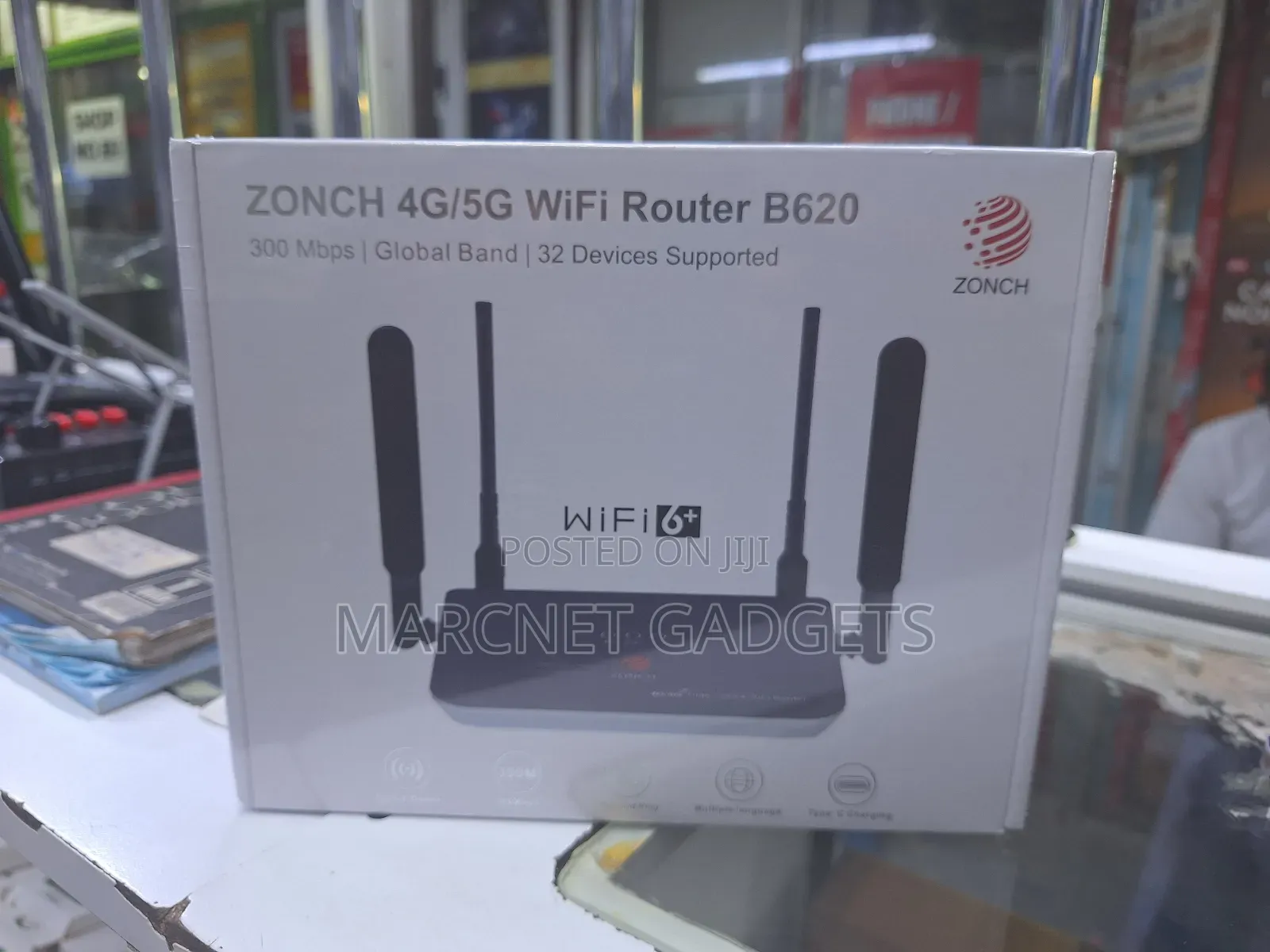 Universal High Speed 4 Antenna 4G Simcard Router 32 Users