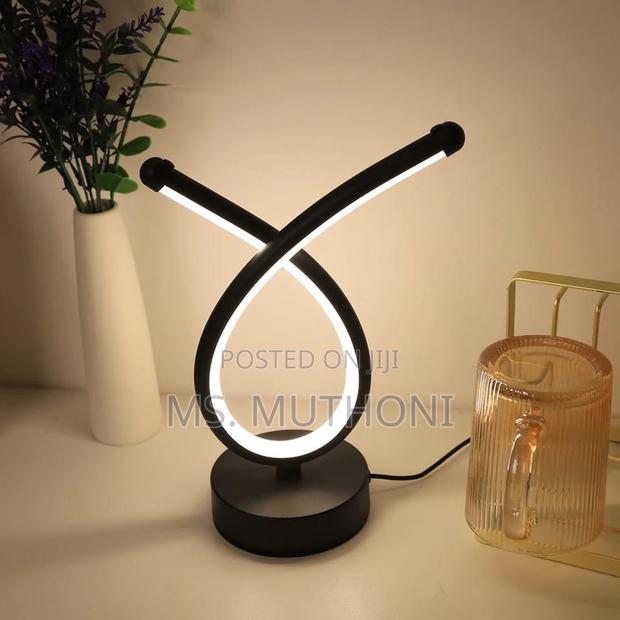  Dimmable Bedside Table Lamp - thumbnail 4