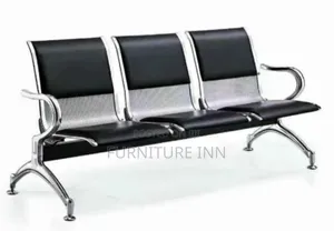 Black Padded Link Chair