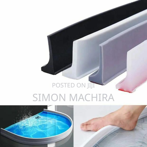 Self Adhesive Silicone Bathroom Water Stopper - thumbnail 2