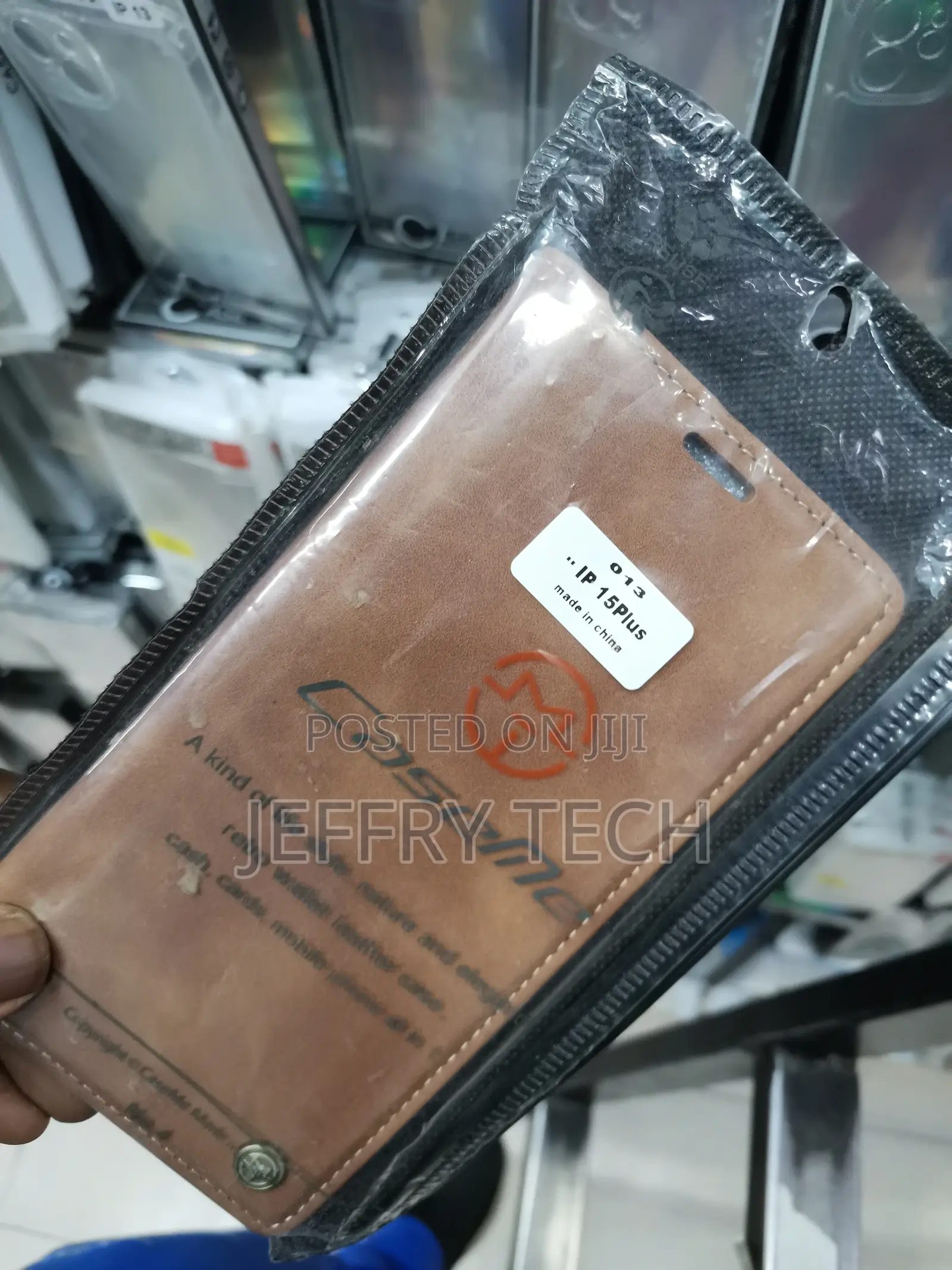 Leather Flip Case for iPhone 15 Plus -Brown-