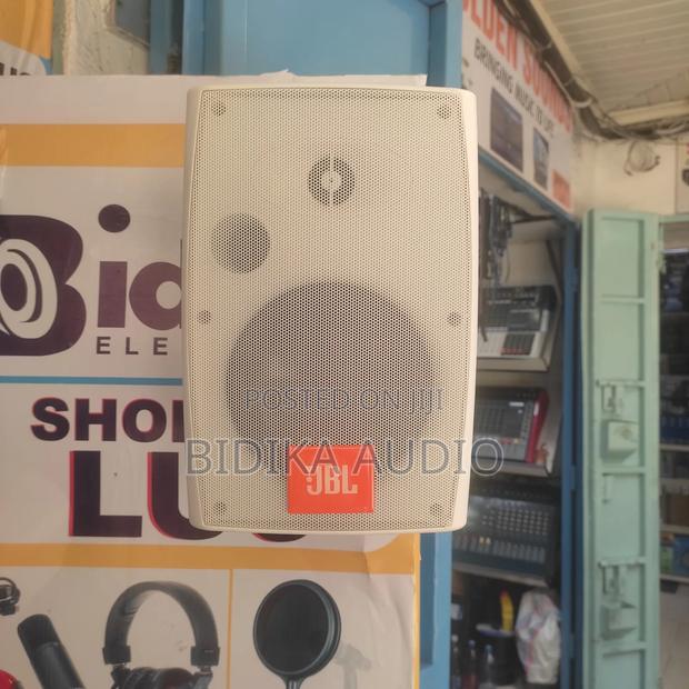 Speaker New Well Mount - main view