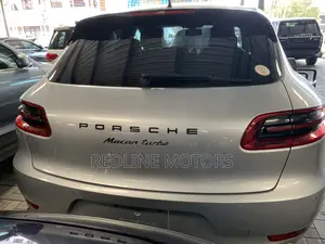 Porsche Macan Turbo 2016 Silver