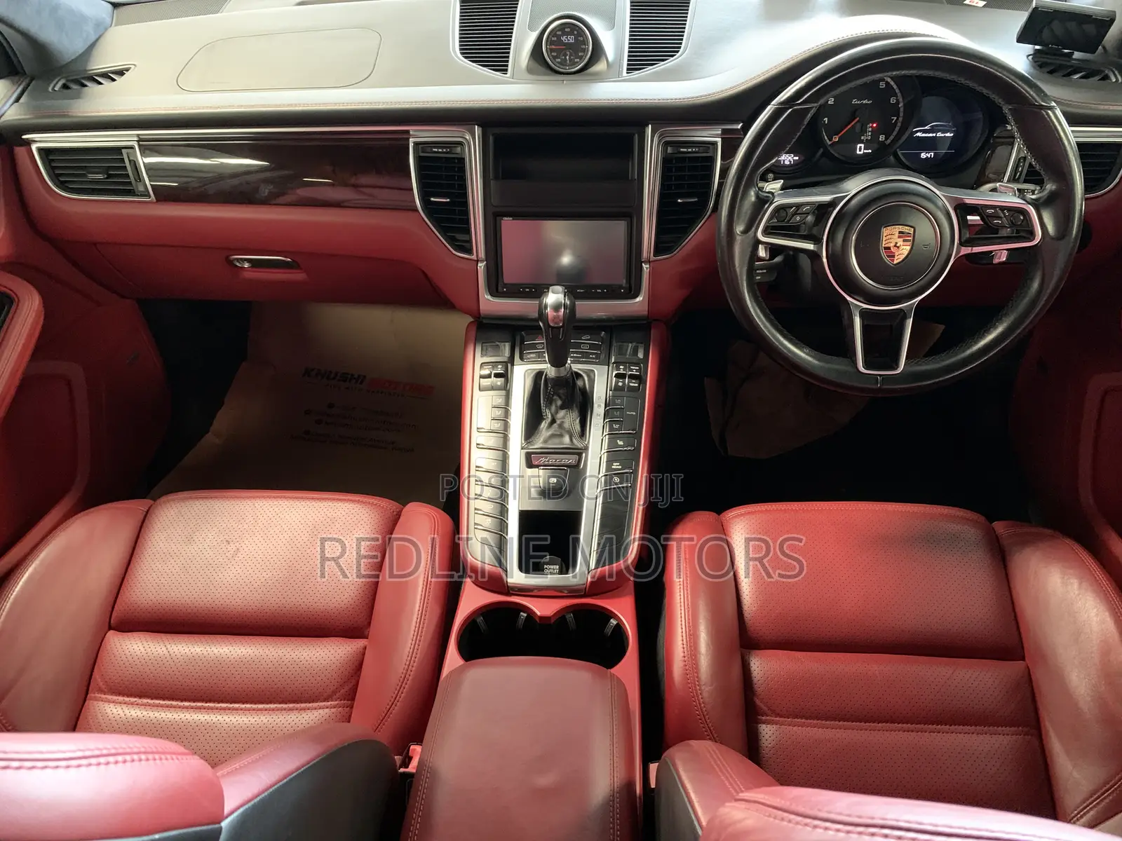 Porsche Macan Turbo 2016 Silver