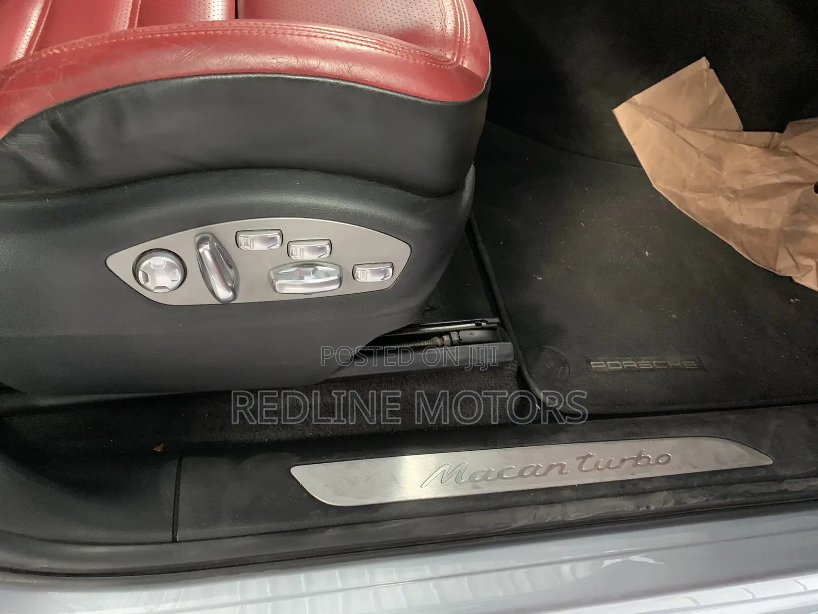 Porsche Macan Turbo 2016 Silver