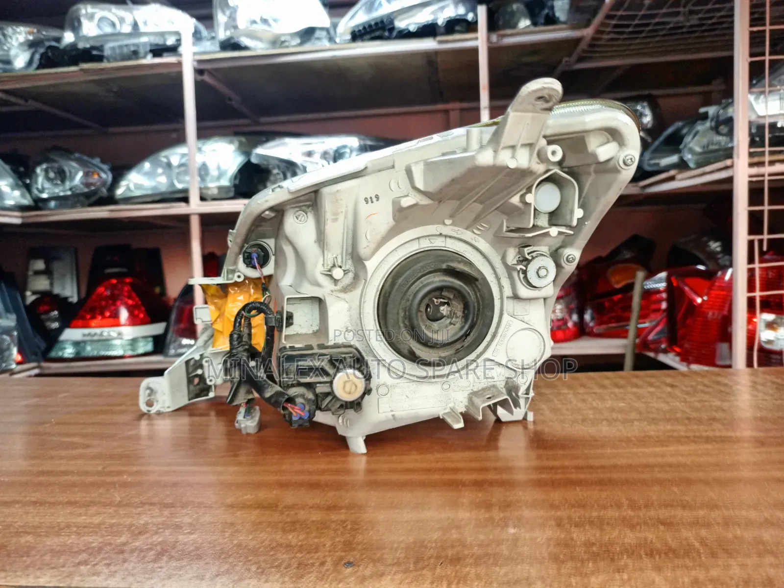 Passo Sette Nonzenon RHS Ex-Japan Headlight