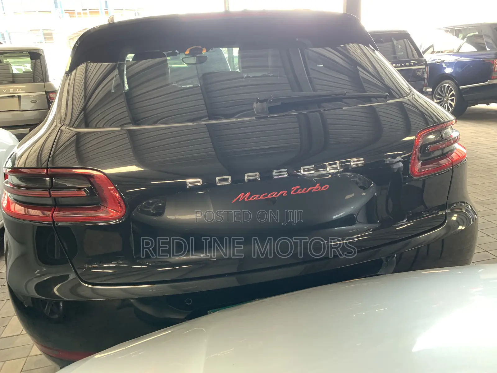 Porsche Macan Turbo 2016 Blue