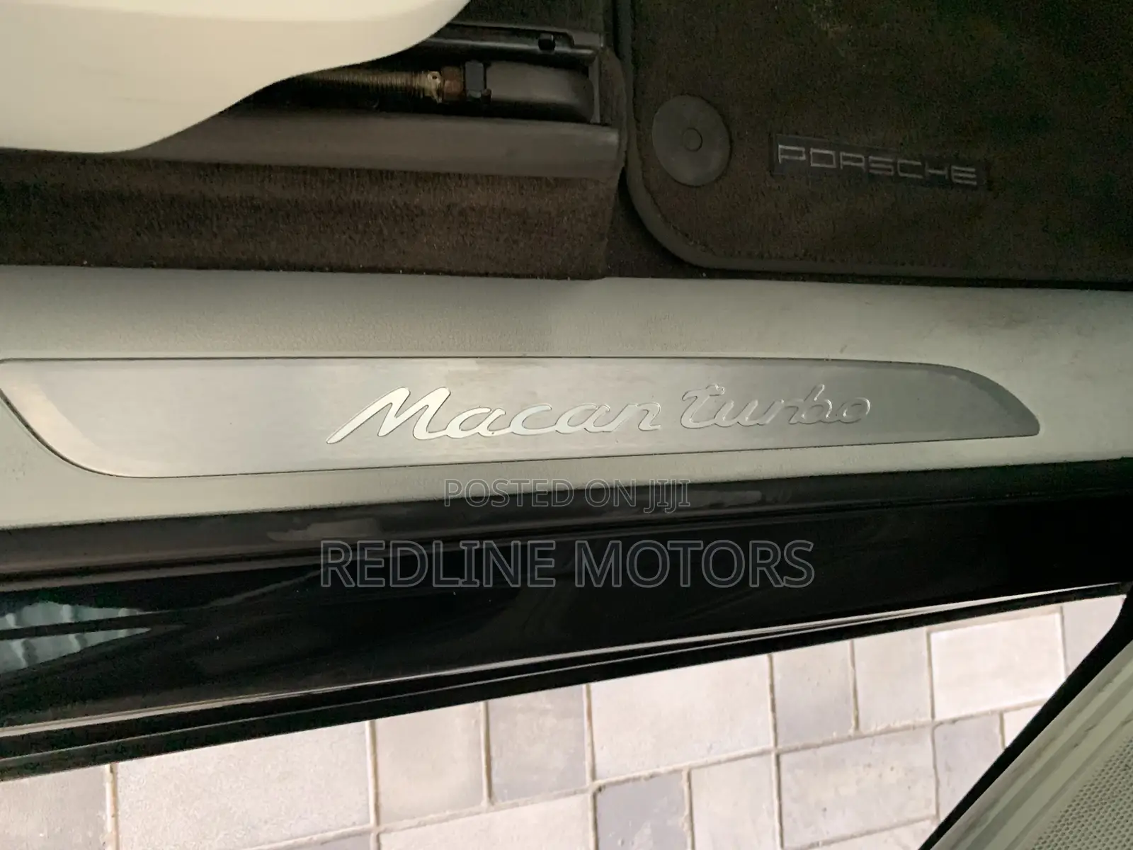 Porsche Macan Turbo 2016 Blue