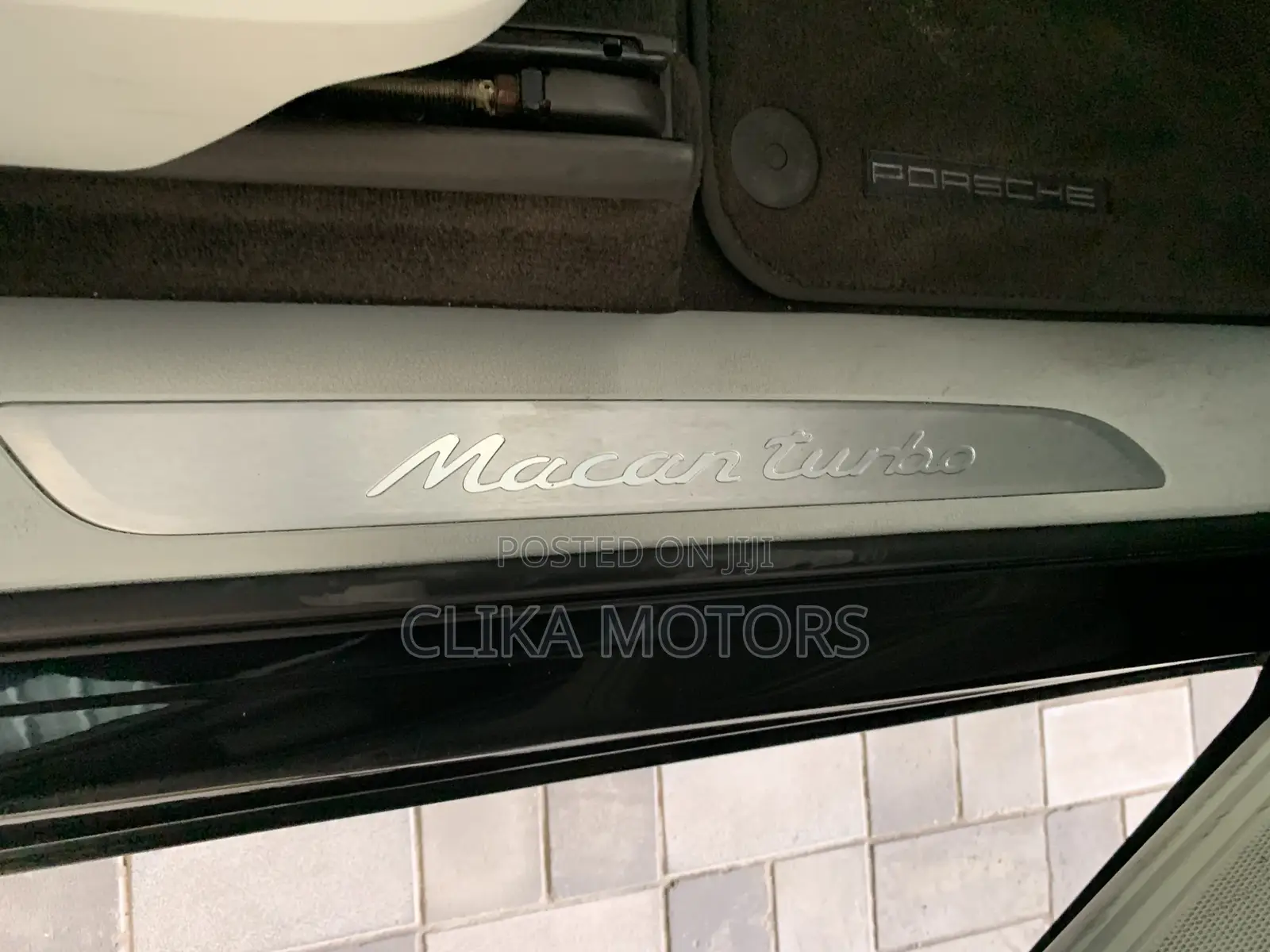 Porsche Macan Turbo 2016 Blue