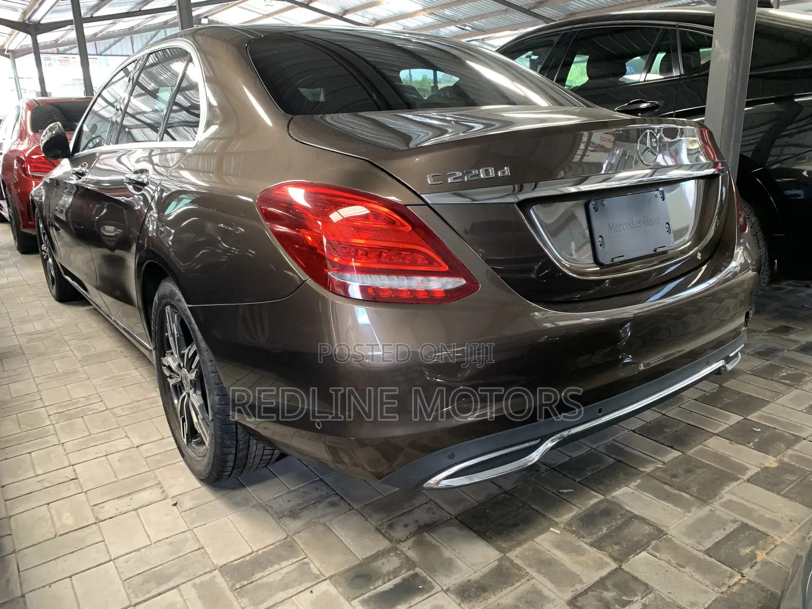 Mercedes-Benz C220 2017 Gold