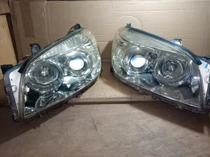 Rav4 Ac 31 Zenon Headlights Both Lhs And Rhs Shinny Rflector