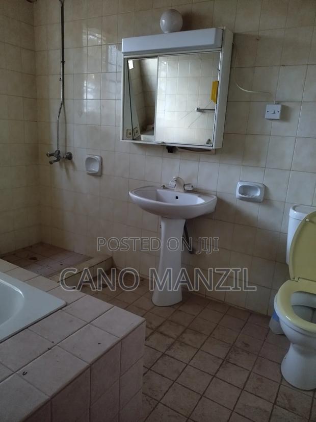 5bdrm Villa in Senior Staff, Athi River for rent - thumbnail 9