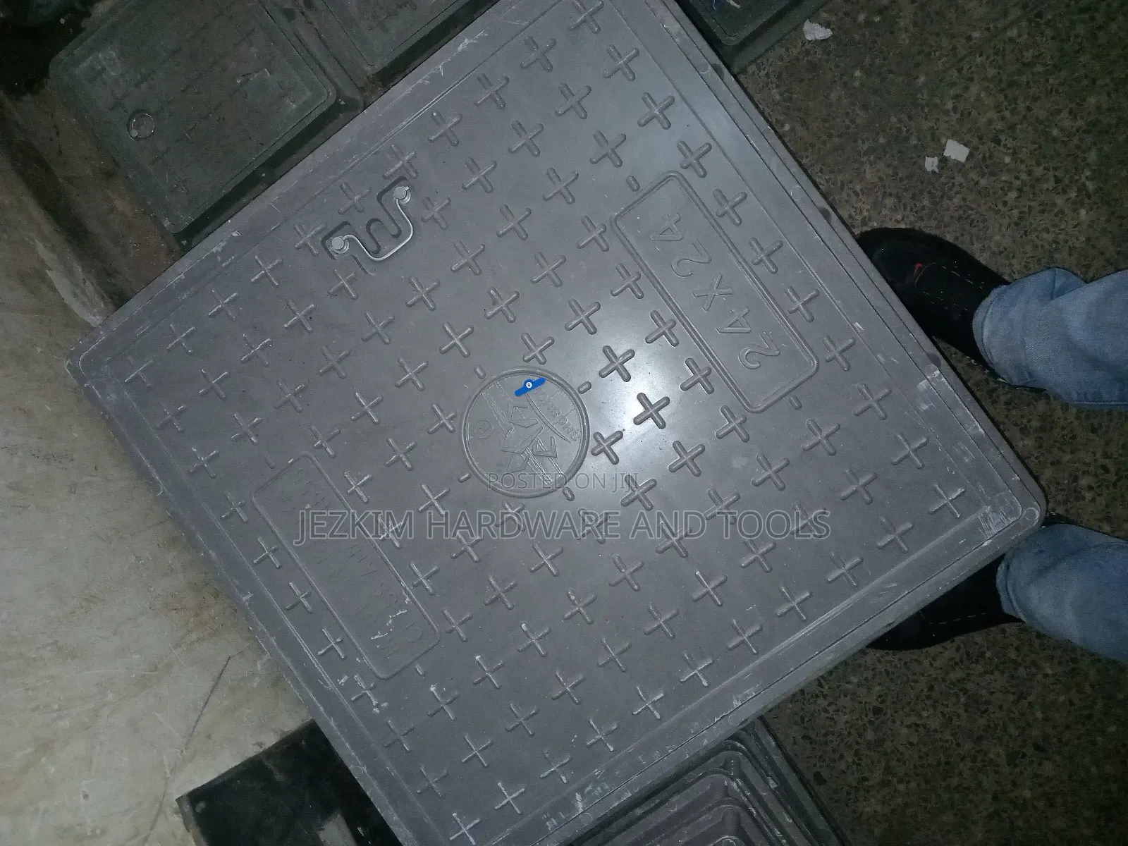 Manhole Cover 24by 24
