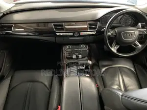 Audi A8 L 3.0T AWD quattro LWB 2017 Pearl