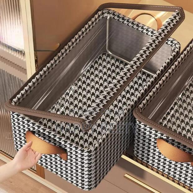 Non-Woven 7 Grid Wardrobe Clothes Organizer - thumbnail 3