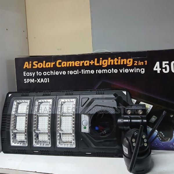 All Weatherproof Solar Street Light With CCTV Camera 4g Sim