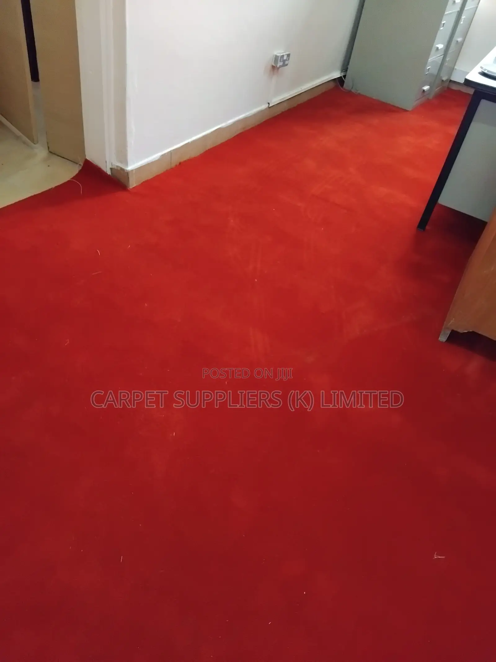 Redw4 Carpet