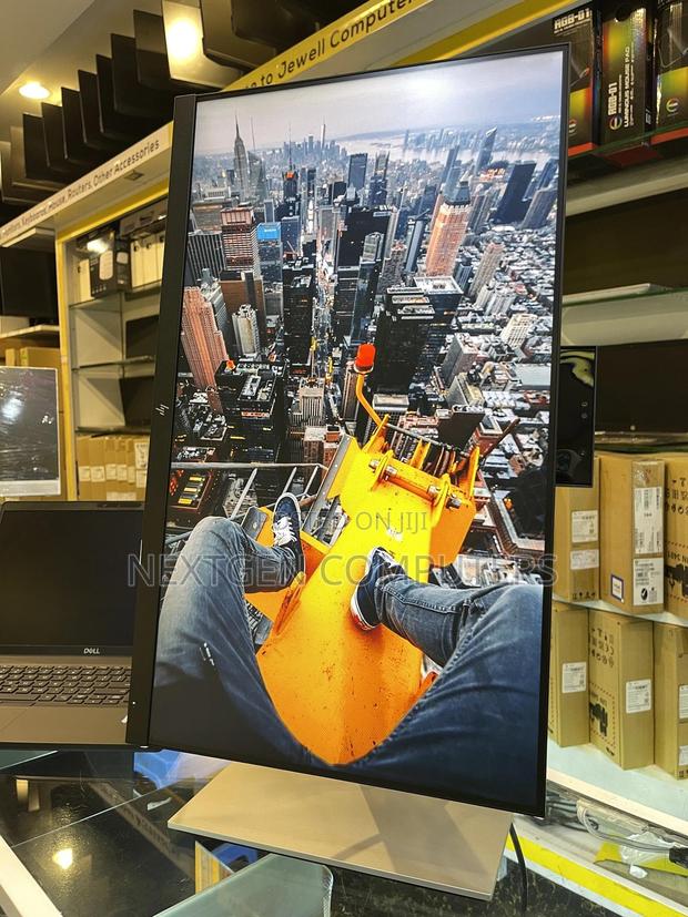 Hp E24d G4 24inch IPS USB-C Frameless Monitor With Webcam - thumbnail 5
