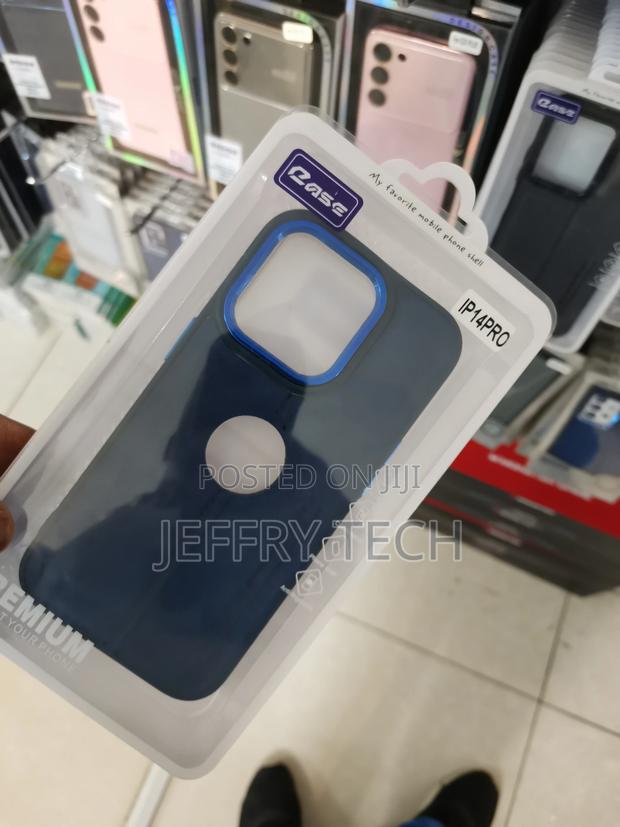 PULOKA iPhone 14 Pro Leather Back Case - Blue - main view