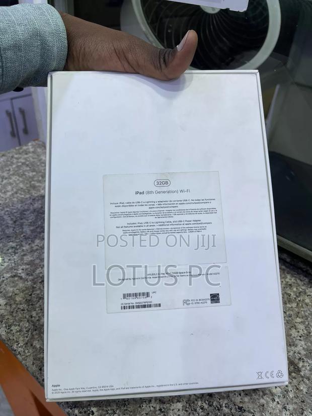 New Apple iPad 10.2 (2021) 32 GB Gray - thumbnail 3