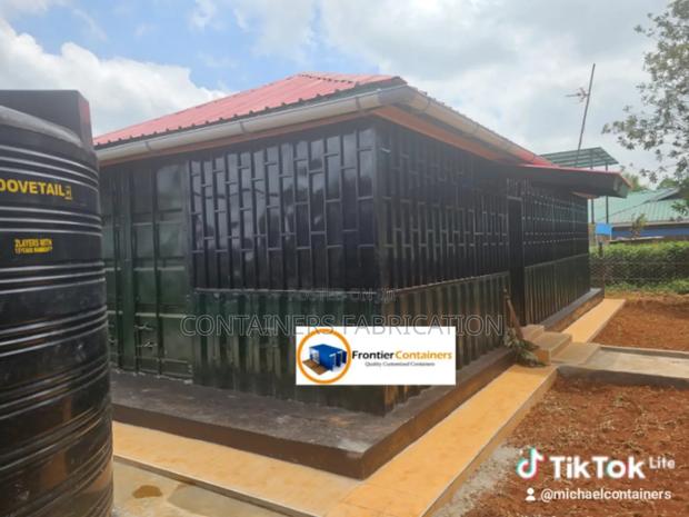 40ft Container Home - main view