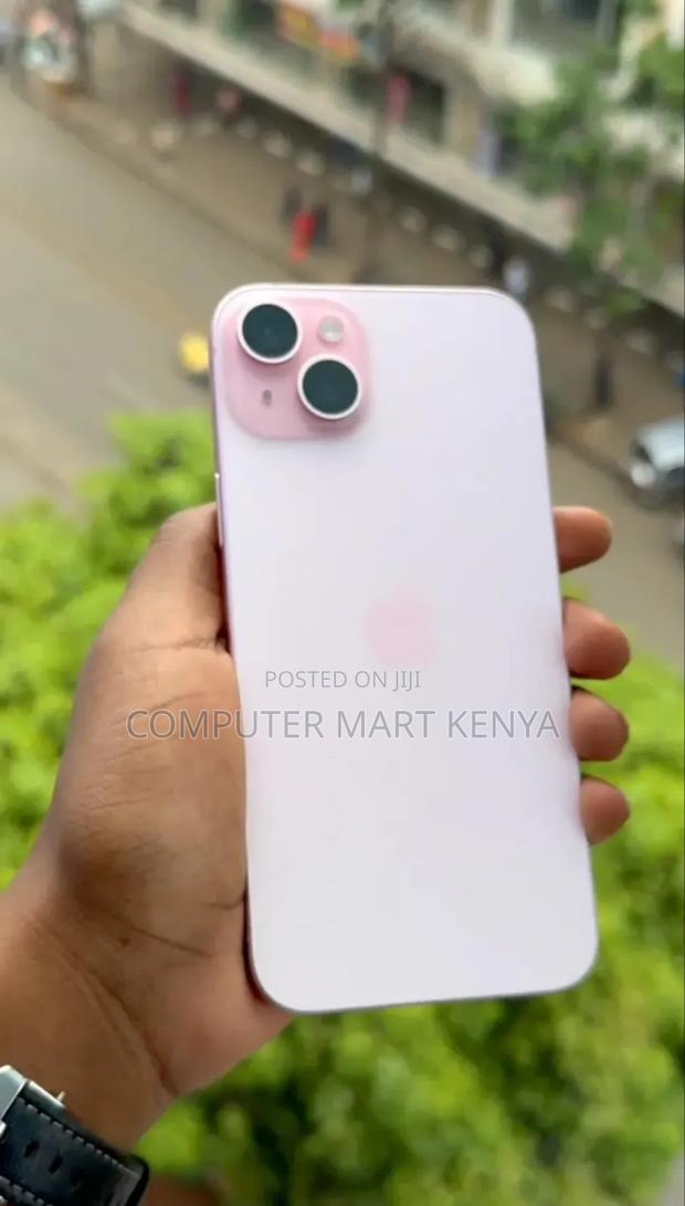 Apple iPhone 15 Plus 128 GB Pink - thumbnail 4
