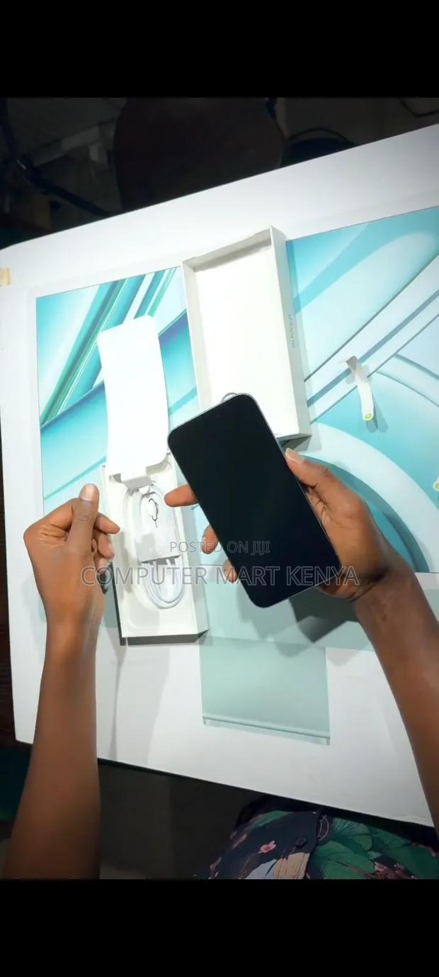 New Apple iPhone 16 Plus 128 GB - thumbnail 3