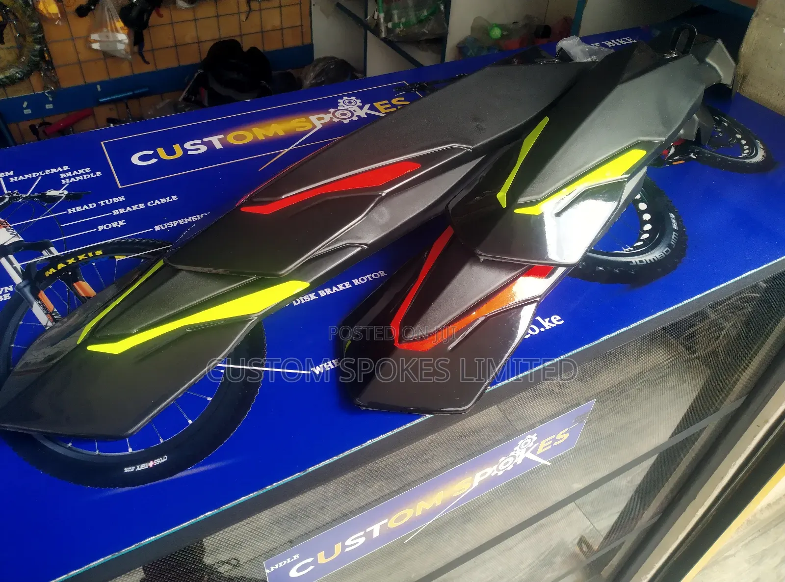 Wide Colored Mountain / Fatbike Mudguards