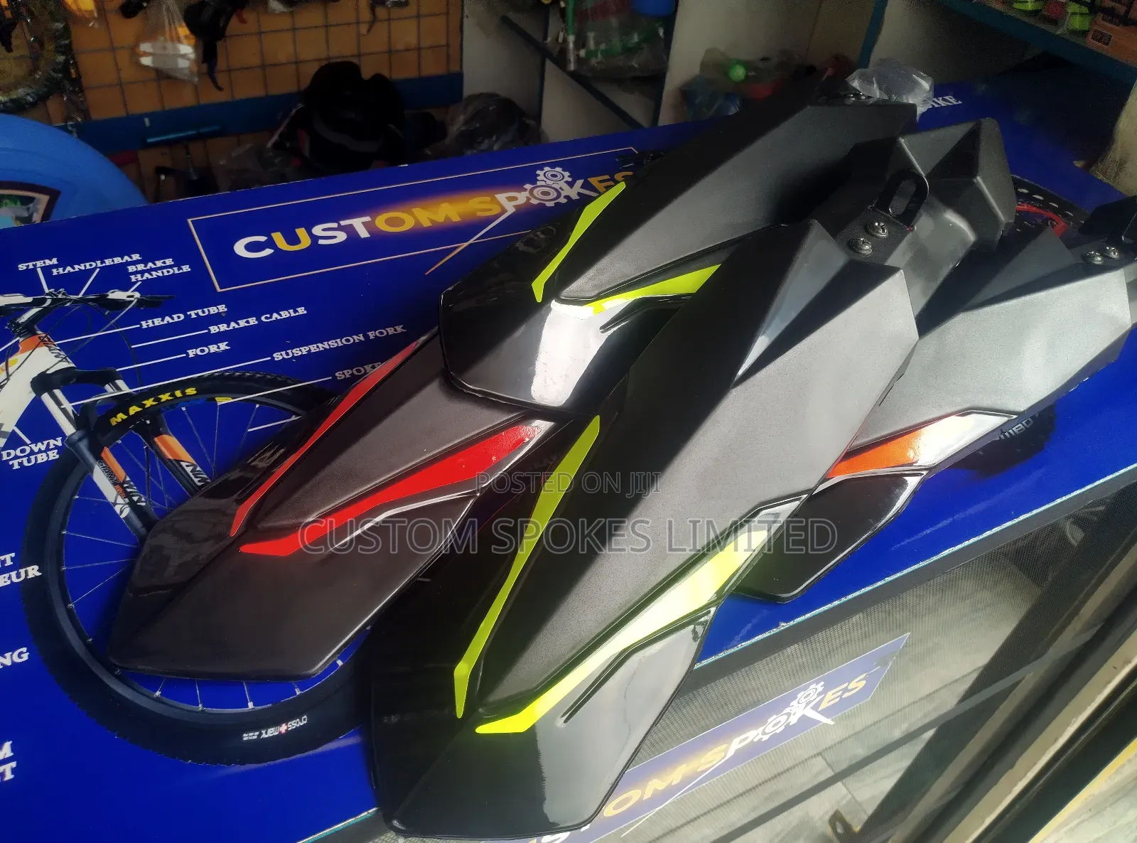 Wide Colored Mountain / Fatbike Mudguards