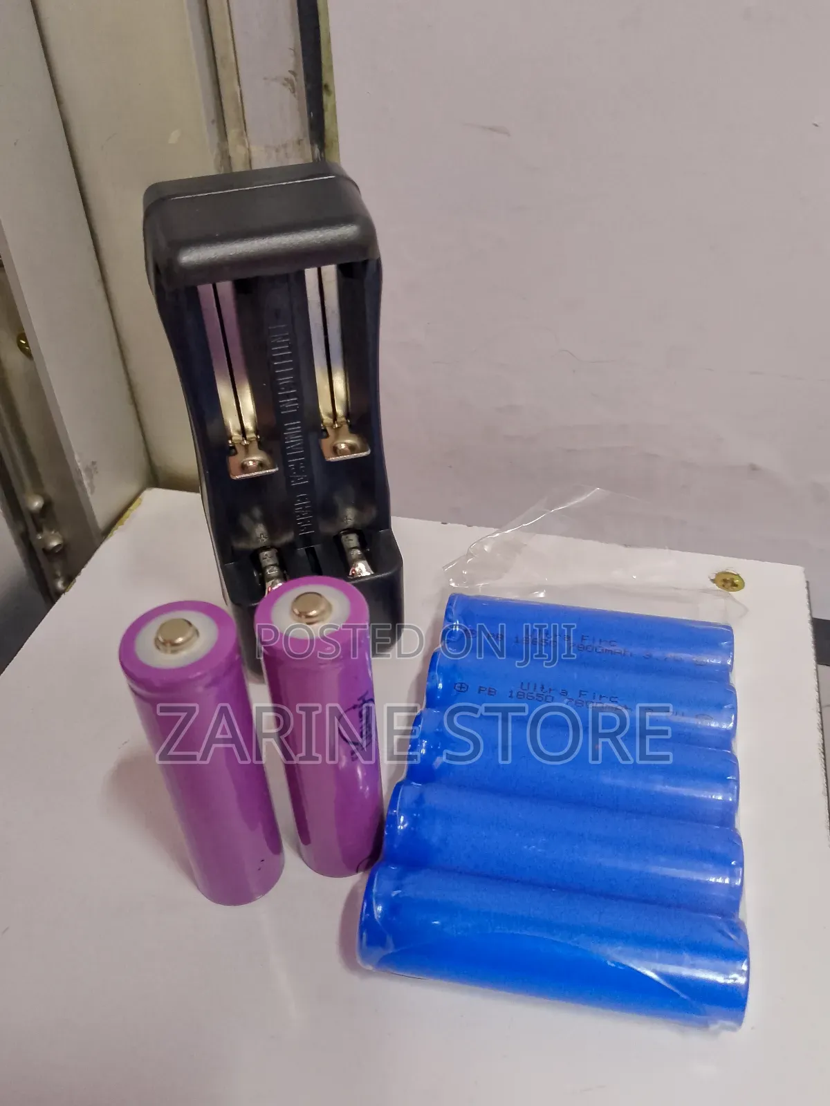 Battery Universal Charger for Pb18650 7800mah 3.7 Batteries