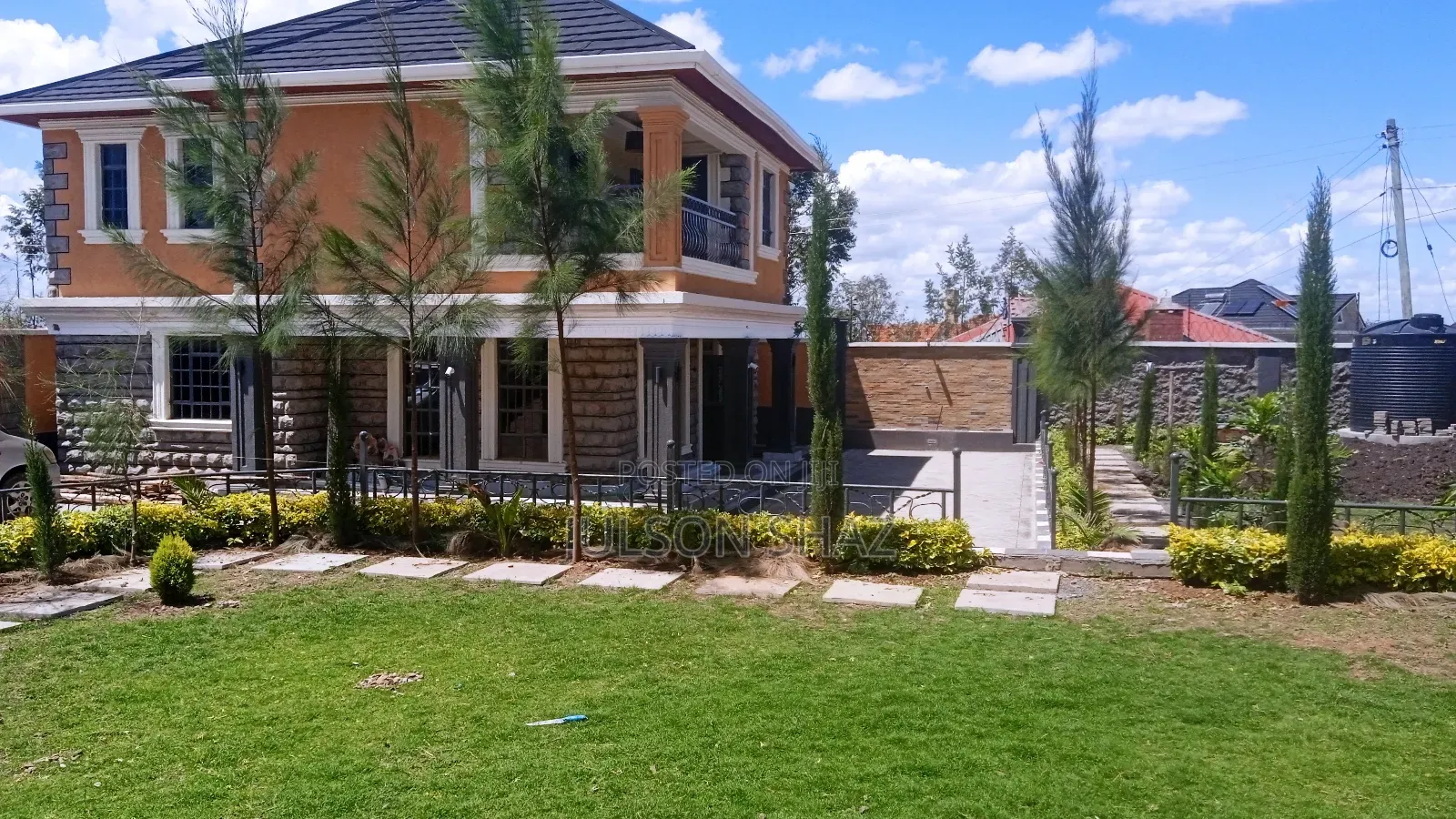 House Foe Sale