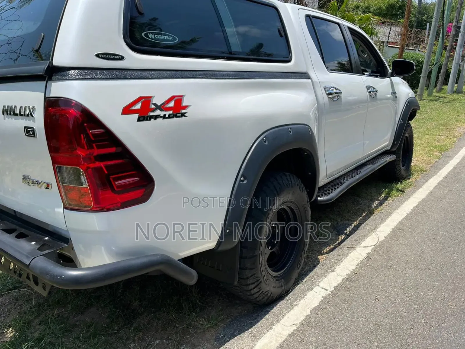 Toyota Hilux 2018 Pearl