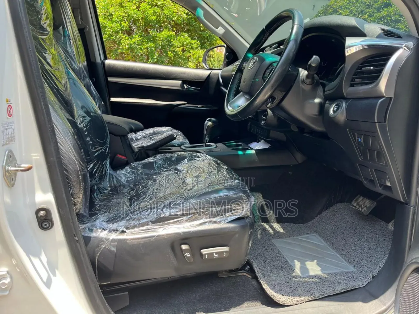 Toyota Hilux 2018 Pearl
