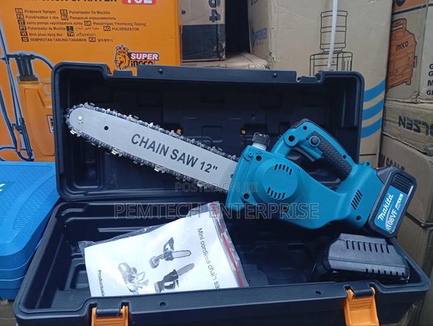 Heavy Duty Cordless Chainsaw - thumbnail 3