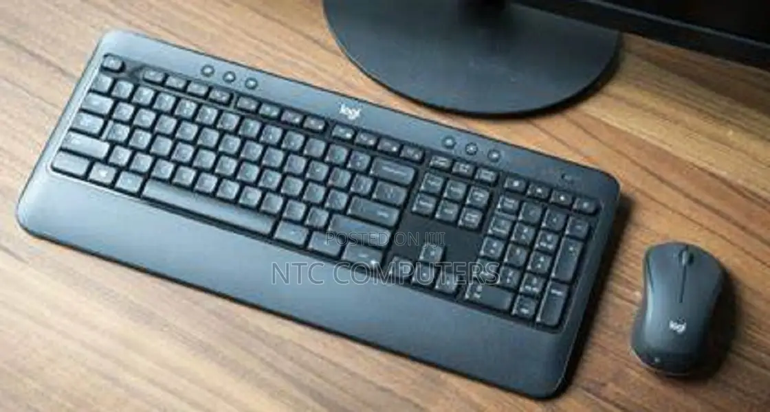 Logitech Mk540 Advanced Wireless Keyboard and Mouse Combo -