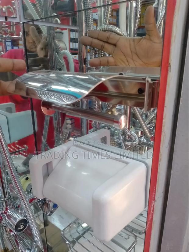 Tissue Holder - main view