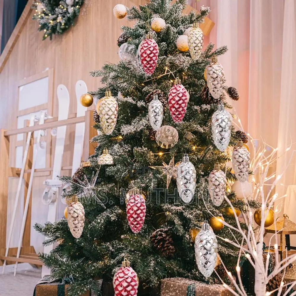 5pcs Christmas Painted Pine Cone Balls